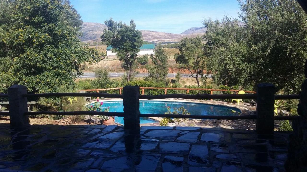 La Simona Casa Rural Perales del Puerto 外观 照片