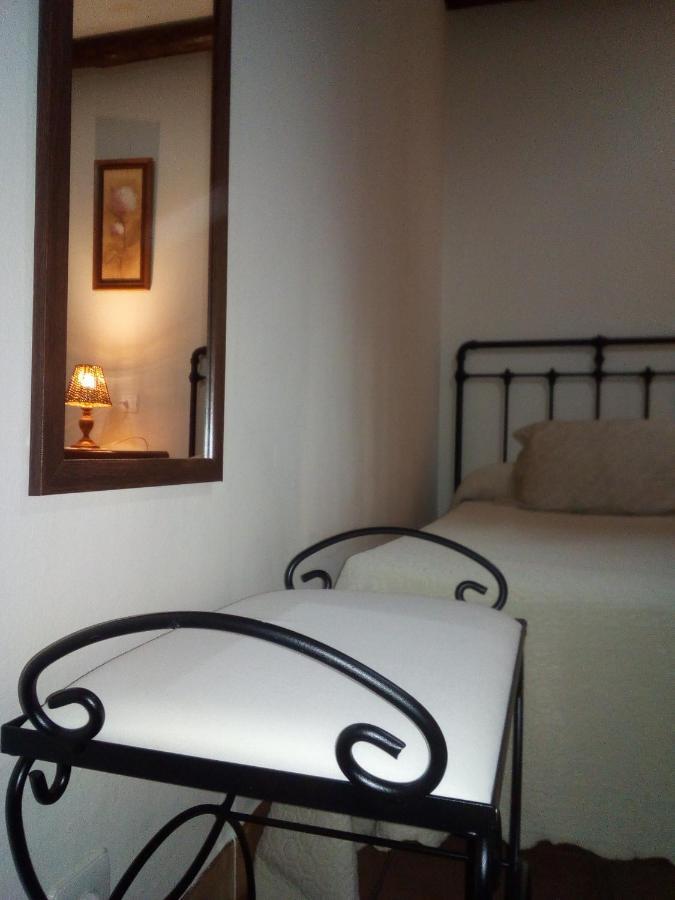 La Simona Casa Rural Perales del Puerto 外观 照片