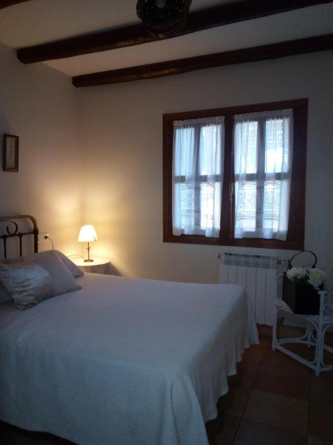 La Simona Casa Rural Perales del Puerto 外观 照片