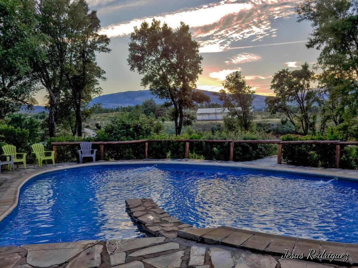 La Simona Casa Rural Perales del Puerto 外观 照片