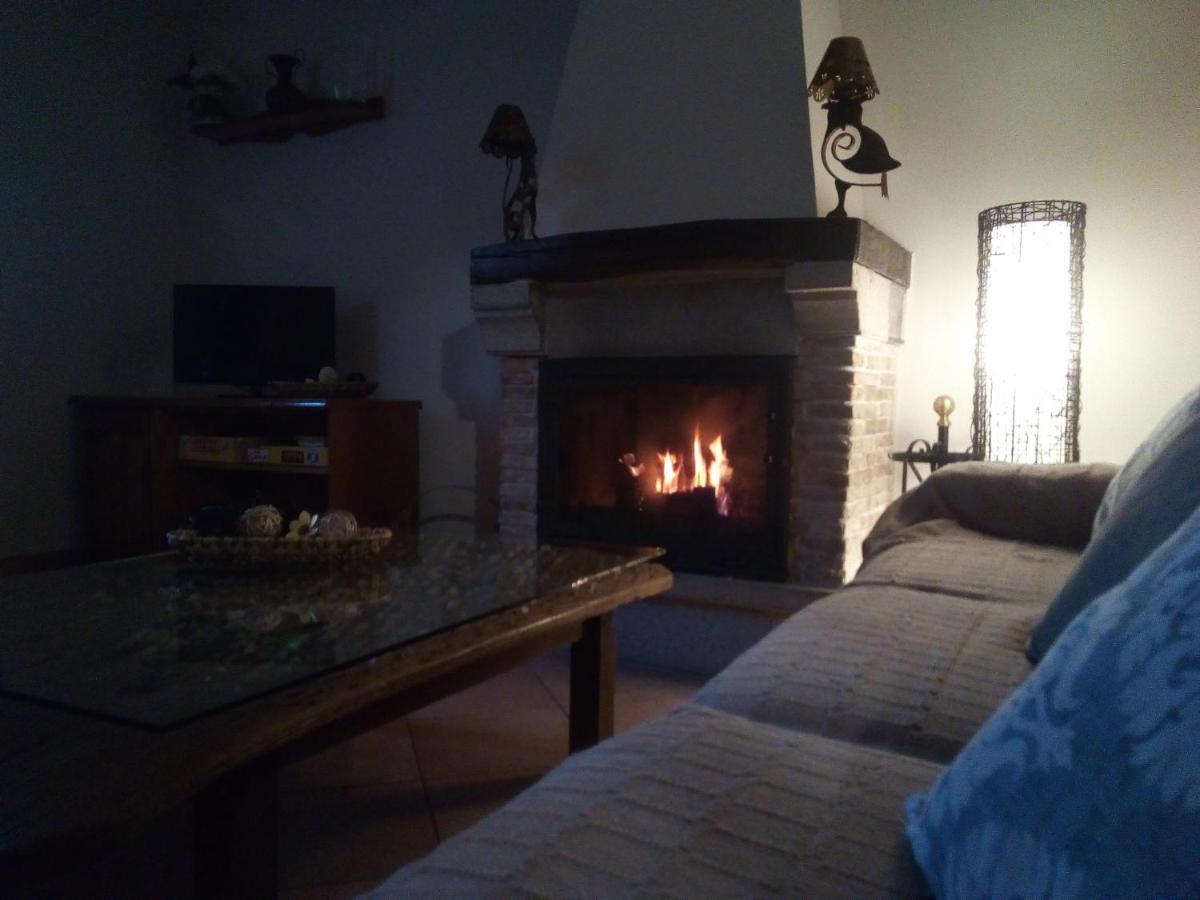 La Simona Casa Rural Perales del Puerto 外观 照片