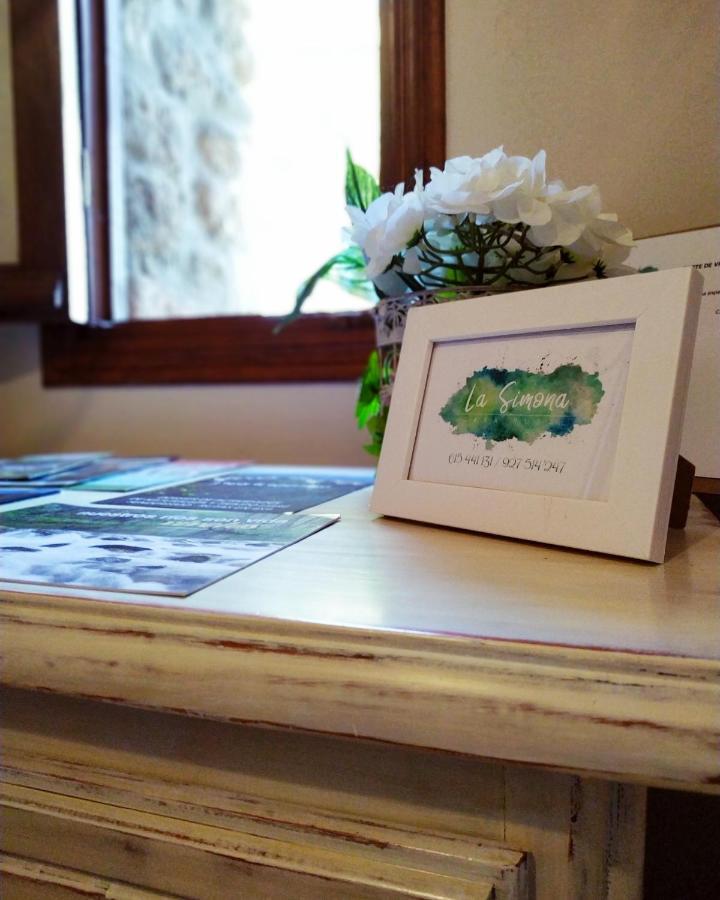 La Simona Casa Rural Perales del Puerto 外观 照片