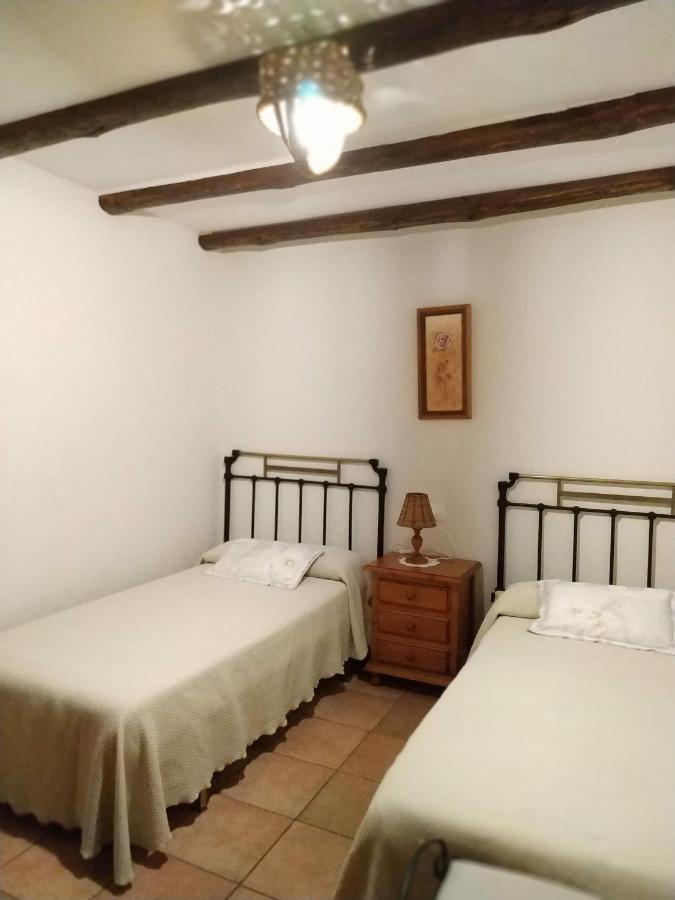 La Simona Casa Rural Perales del Puerto 外观 照片
